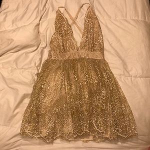 Never-Worn Beautiful Gold Glitter Tulle Dress